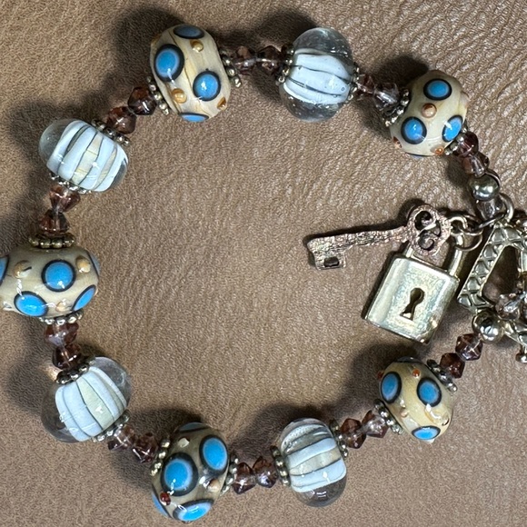 BRACELET Lampwork GLASS, SWAROVSKI - crystal beaded with a toggle clasp LOVELY! - Picture 10 of 12